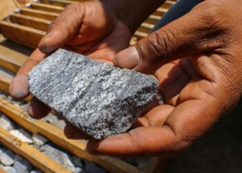 Malawi tightens grip on mining