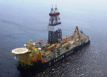 Namibian operator strikes offshore oil gold