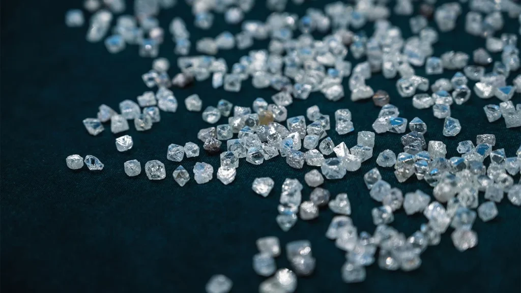 Angola to reduce supply of small diamonds