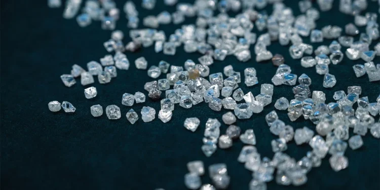 Angola to reduce supply of small diamonds