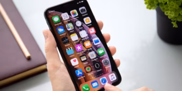 Nearly 1 billion Africans remain offline despite mobile economy’s $290 billion growth forecast