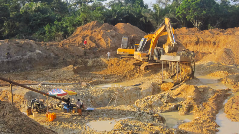 Burkina Faso records over $6 billion worth of gold through official channels in six months