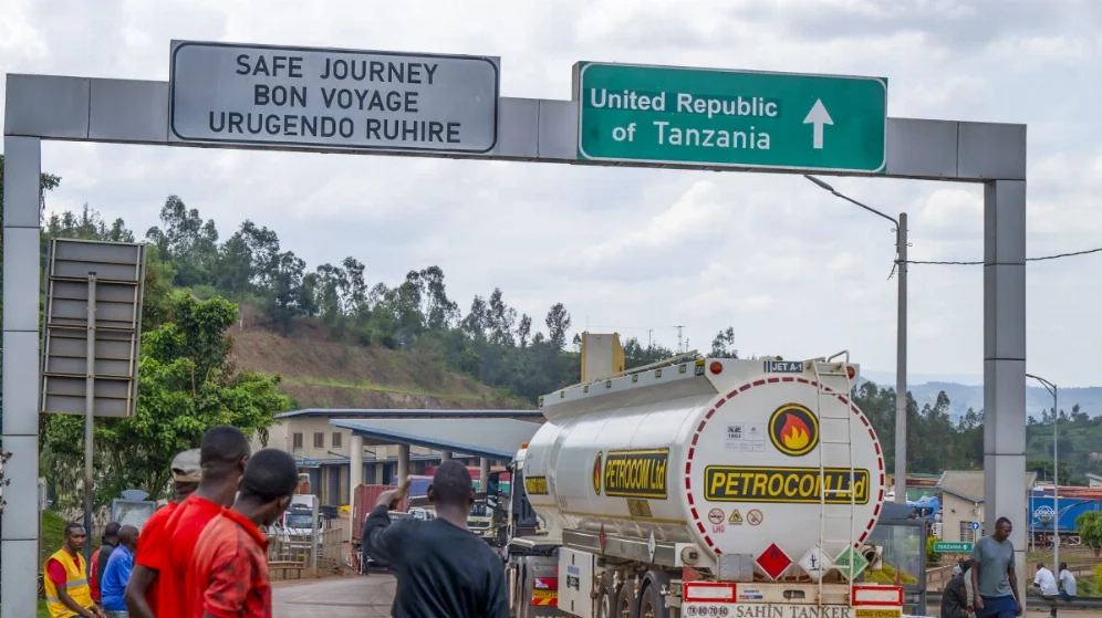 Rwanda signs deal to import petroleum through Tanzania's Port of Tanga 
